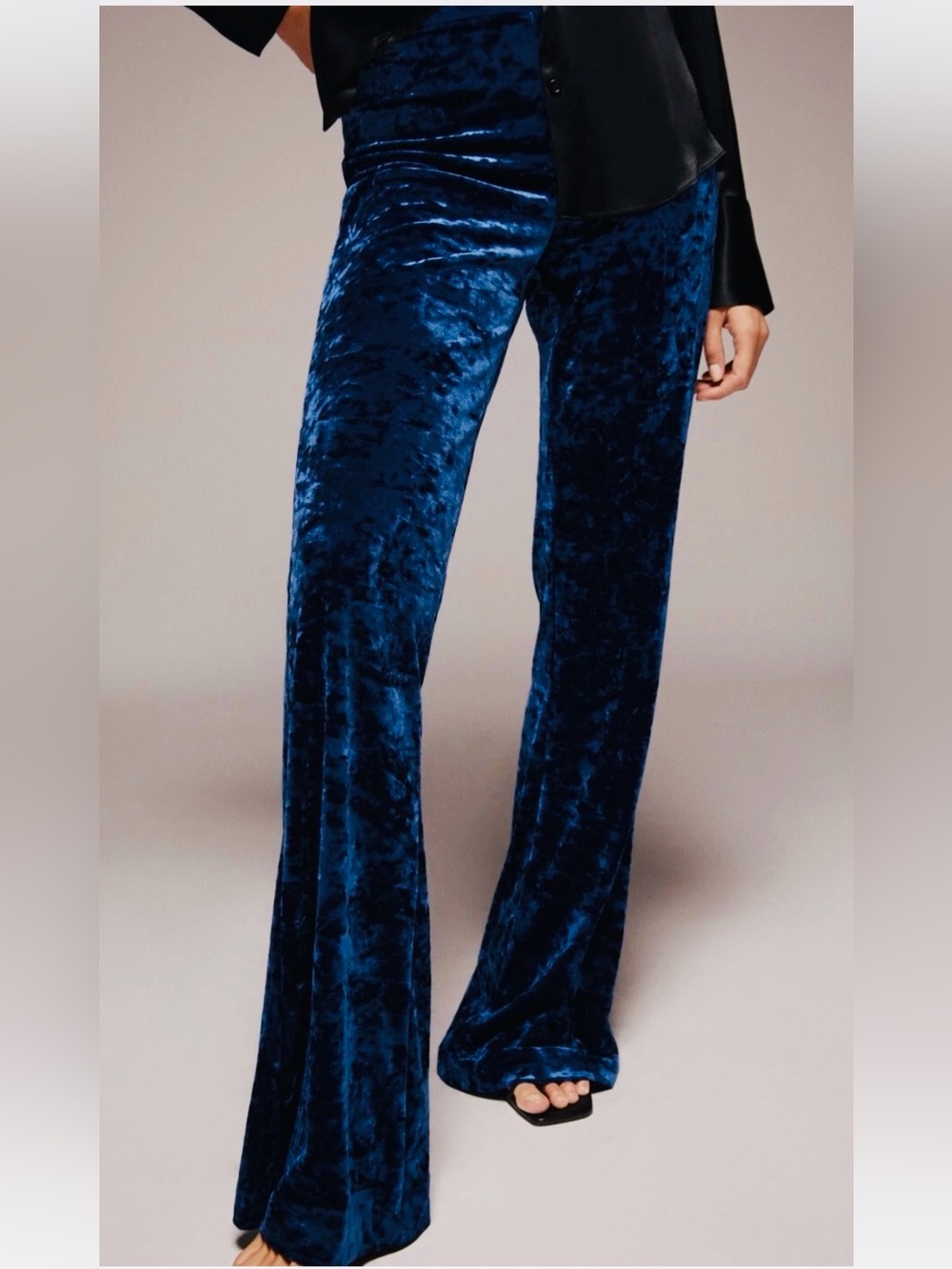 Zara NWT Crushed Velvet Wide-Leg Pants size M